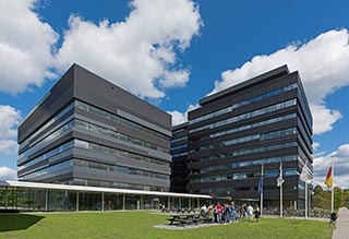 UNIVERSITEIT UTRECHT